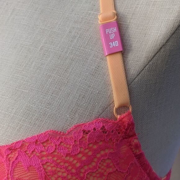 Victoria's Secret PINK Date Racerback Push-up Bra Neon Pink - Picture 5 of 6